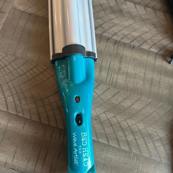 TIGI Bed Head Wave Artist Deep Waver for Beachy Waves - Picture 7 of 9